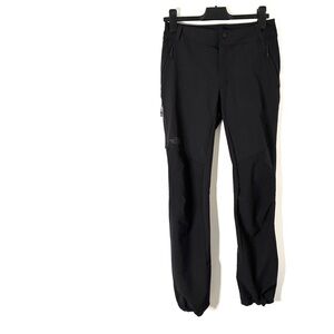 The North Face Essential Travel Pants Adjustable Ankle Drawstring Black